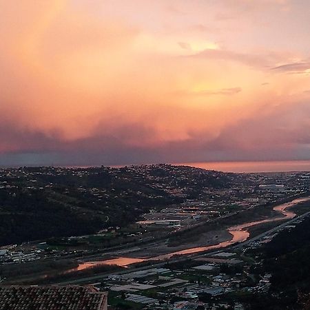 3 Pieces Dans Le Ciel Leilighet Gattières Eksteriør bilde